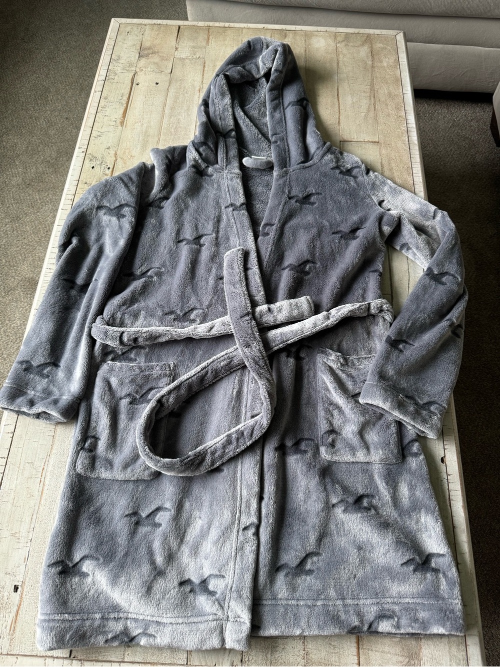Hollister Robe